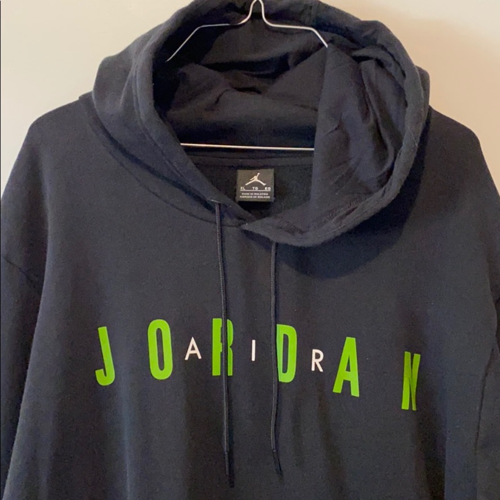 Nike Air Jordan Hooded Pullover Sweatshirt